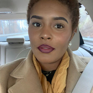 Meet your Posher, Jasmine